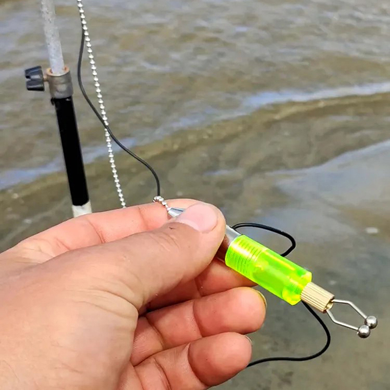 جهاز إنذار لصيد سمك الكارب مع  - مراجعة Fishing Equipment Holder وسعره