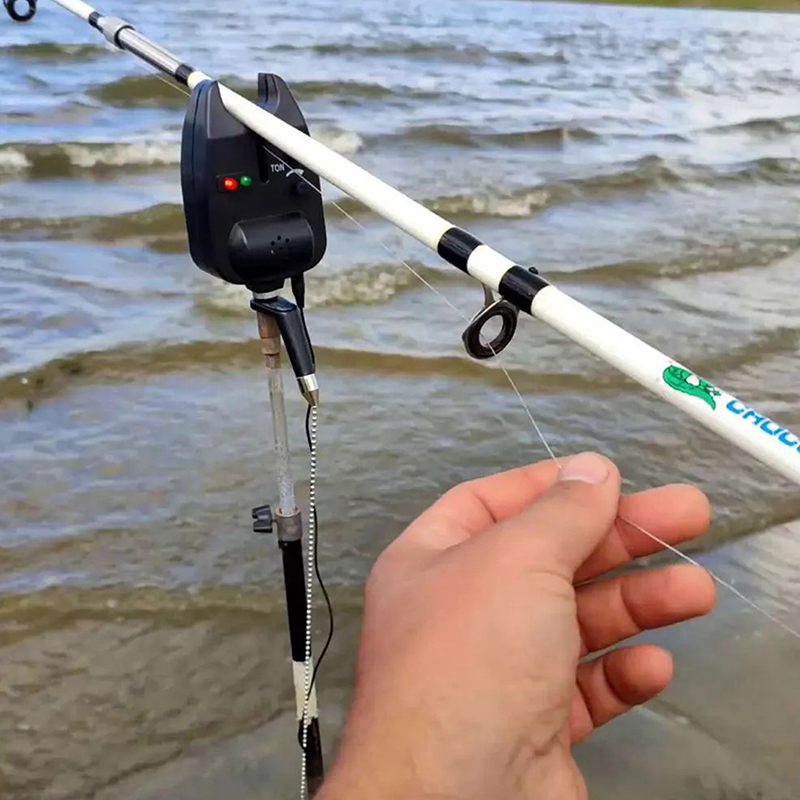 جهاز إنذار لصيد سمك الكارب مع  - مراجعة Fishing Equipment Holder وسعره
